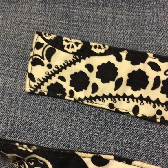 Talbots reversible black and white belt - Picture 3 of 4